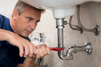 Faucet sink repair